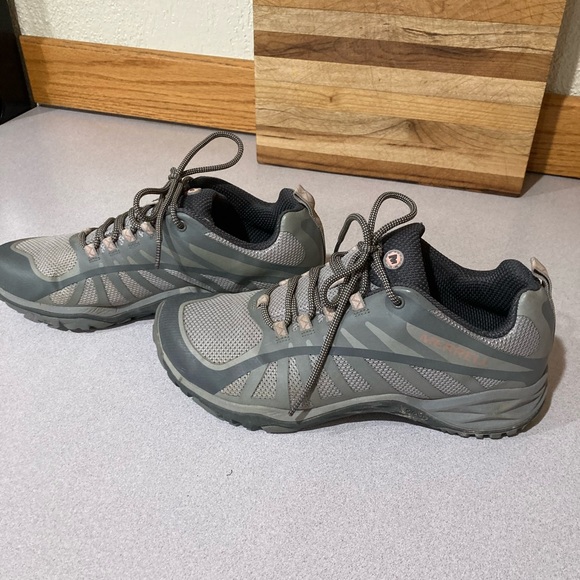 Women’s Merrell  sirens edge, size 8.5. - Picture 3 of 7